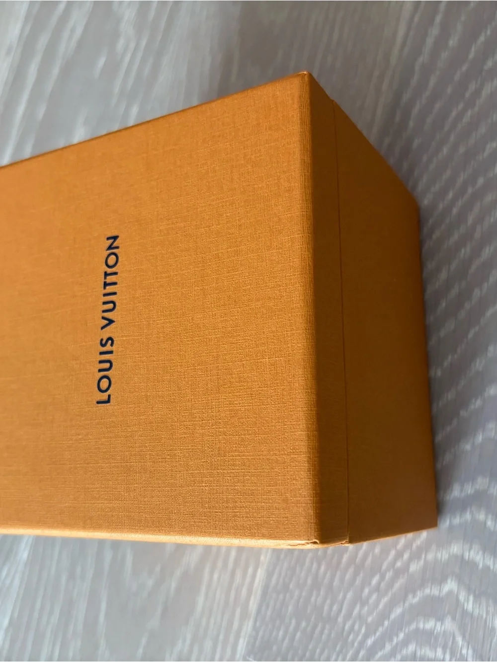 Louis Vuitton Necklace Accessory Jewelry Box — Navy Blue Leather with snap